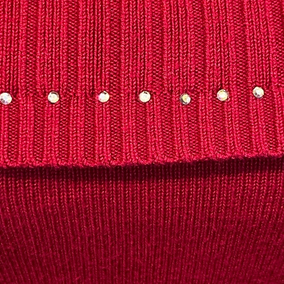 Seduction Fuchsia Off Shoulder Ribbed Sweater Size XS - Picture 6 of 15